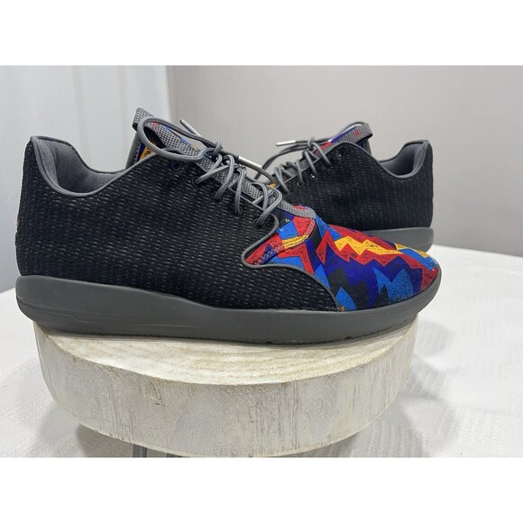 Nike Air Jordan Mens Eclipse Red Blue Zig Zag Basketball Size 11 724010-035 - Picture 2 of 6